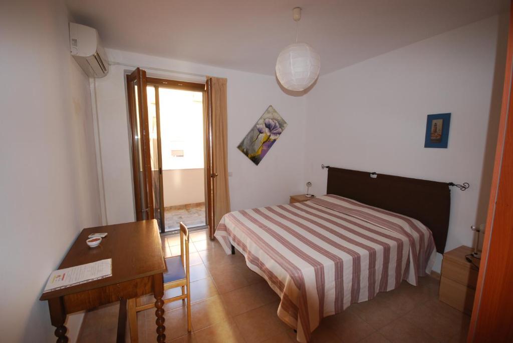 Bed and Breakfast Babbai Giommi Alguer Habitación foto